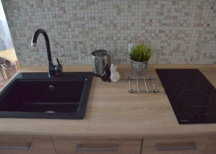 Lazur بيت ضيافة *